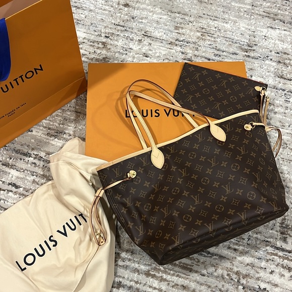 Louis Vuitton Neverfull MM - Picture 1 of 15
